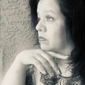 Meet your Posher, Janel